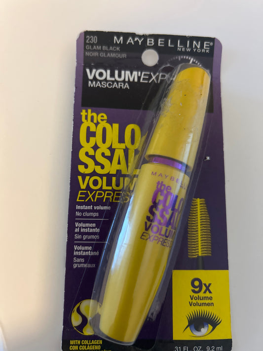 Maybelline Glam Black 230 Volume Express